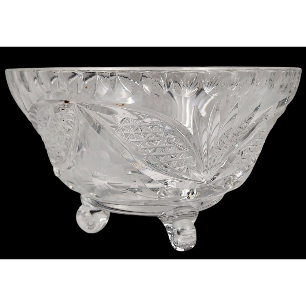 Cut Glass Crystal Footed Bowl 6in Star Pattern Decorative Serving
